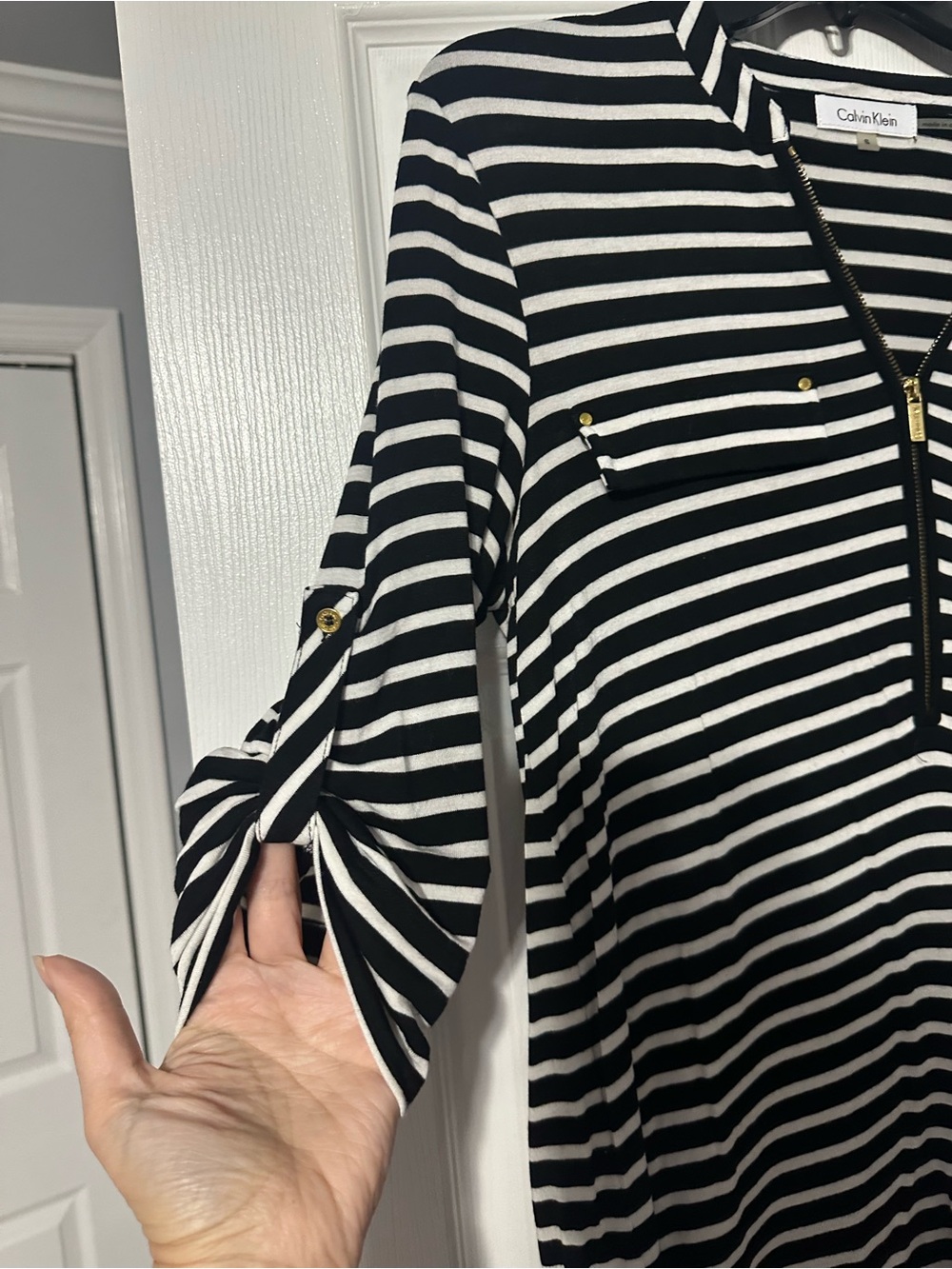 Calvin Klein Striped Half-Zip Roll Tab Sleeve Hi Lo Blouse - Picture 7 of 15
